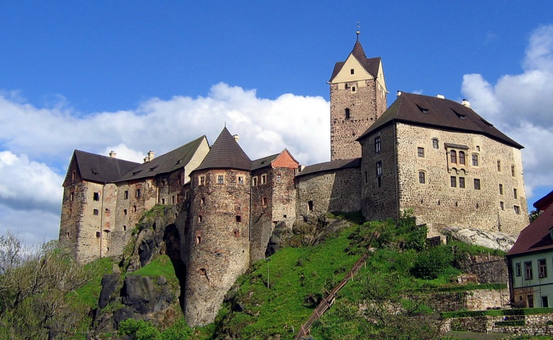 Tour in scooter dei castelli cechi per 1 giorno. La Via Orientale. (audio-guida)