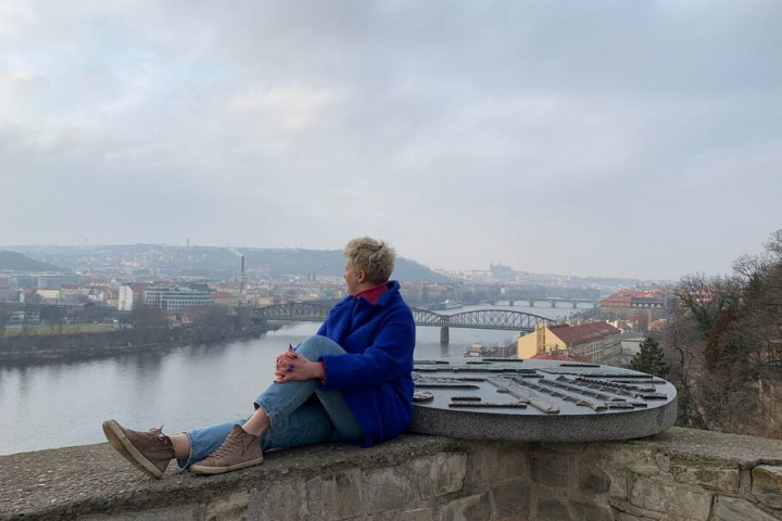 Passeio panorâmico de scooter em Praga, para dois (guia de áudio)