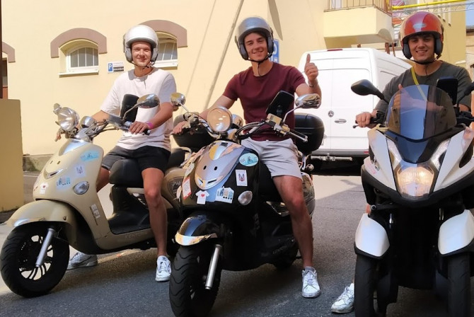 Pod Plynojemem 9, 180 00 Praha 8-Invalidovna, Czechia