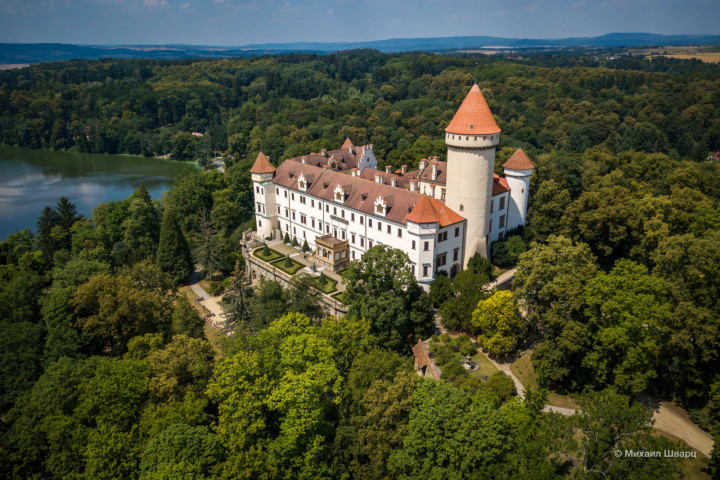 Czech Castles Scooter Tour for 1 day. The East Way. (audio guide)