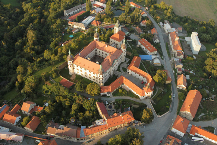 Czech Castles Scooter Tour for 1 day. The East Way. (audio guide)